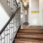 Apartment B - Neuer Geist In Alten Mauern: Luxurioes Wohnen In Der Residenzstadt *