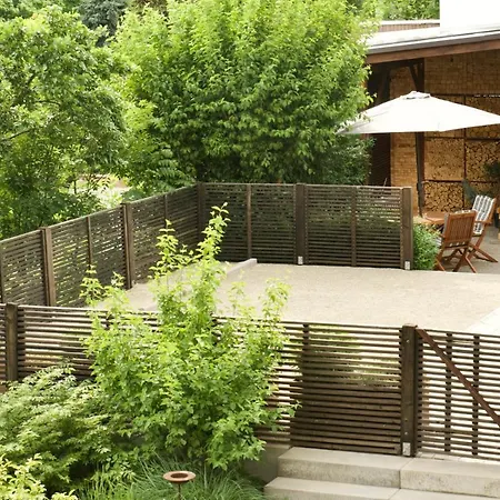 B - Neuer Geist In Alten Mauern: Luxurioes Wohnen In Der Residenzstadt Gotha